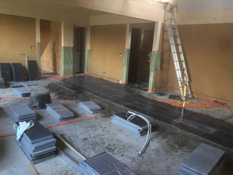 Pose de la pierre bleue